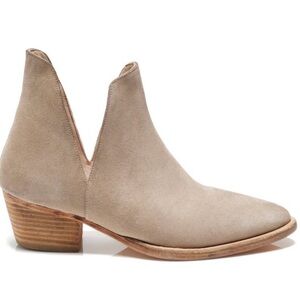 Free People charm double V Tan Suede Ankle Boots
